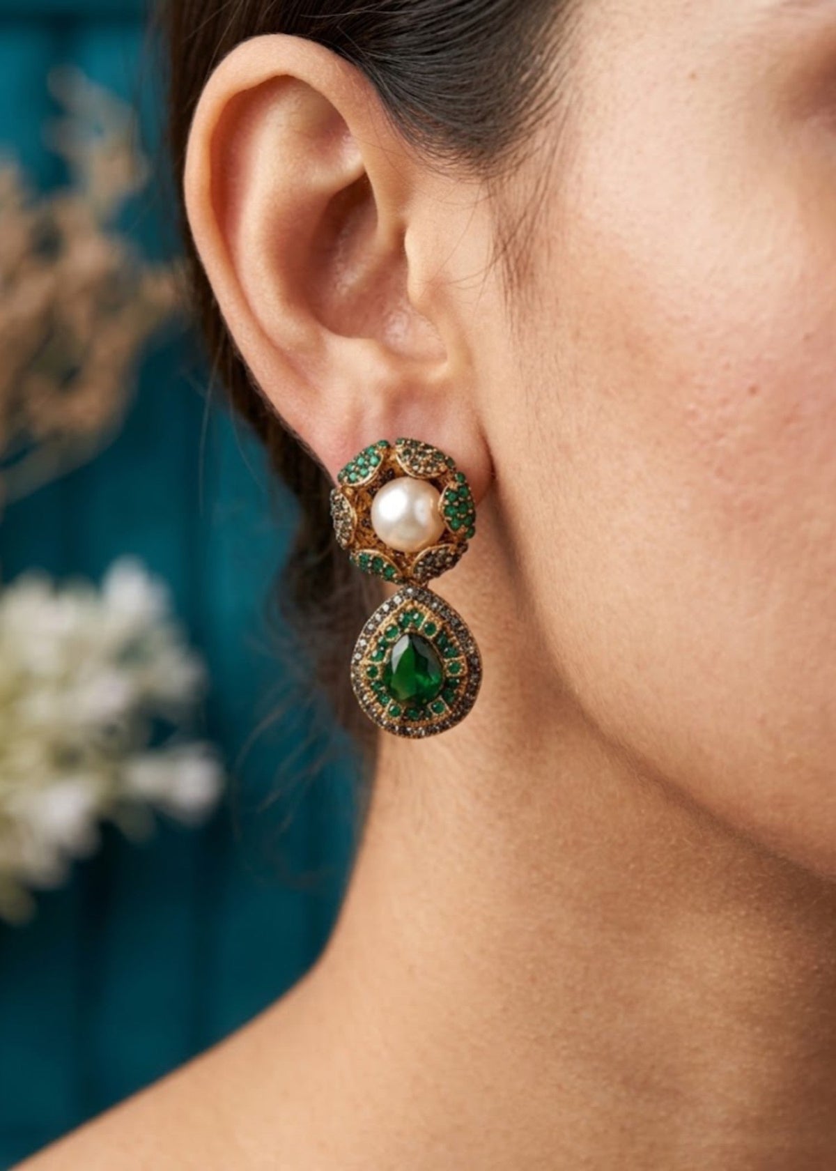 Shop the Kundan Pearl Drop Earrings from Zarosh Jewel