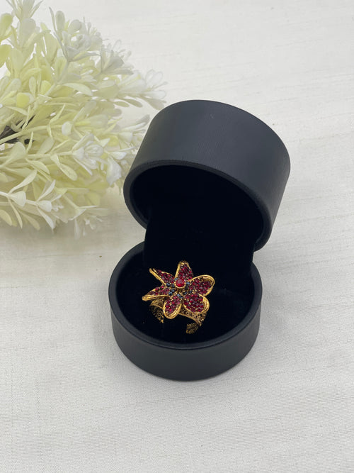 Laleh Traditional Ring