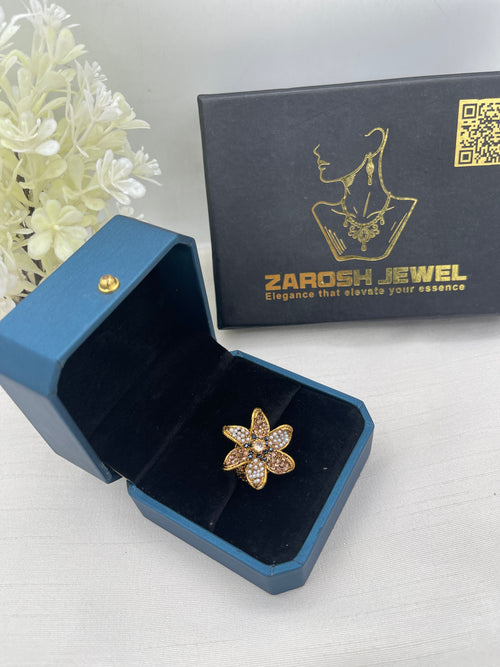 Laleh Traditional Ring