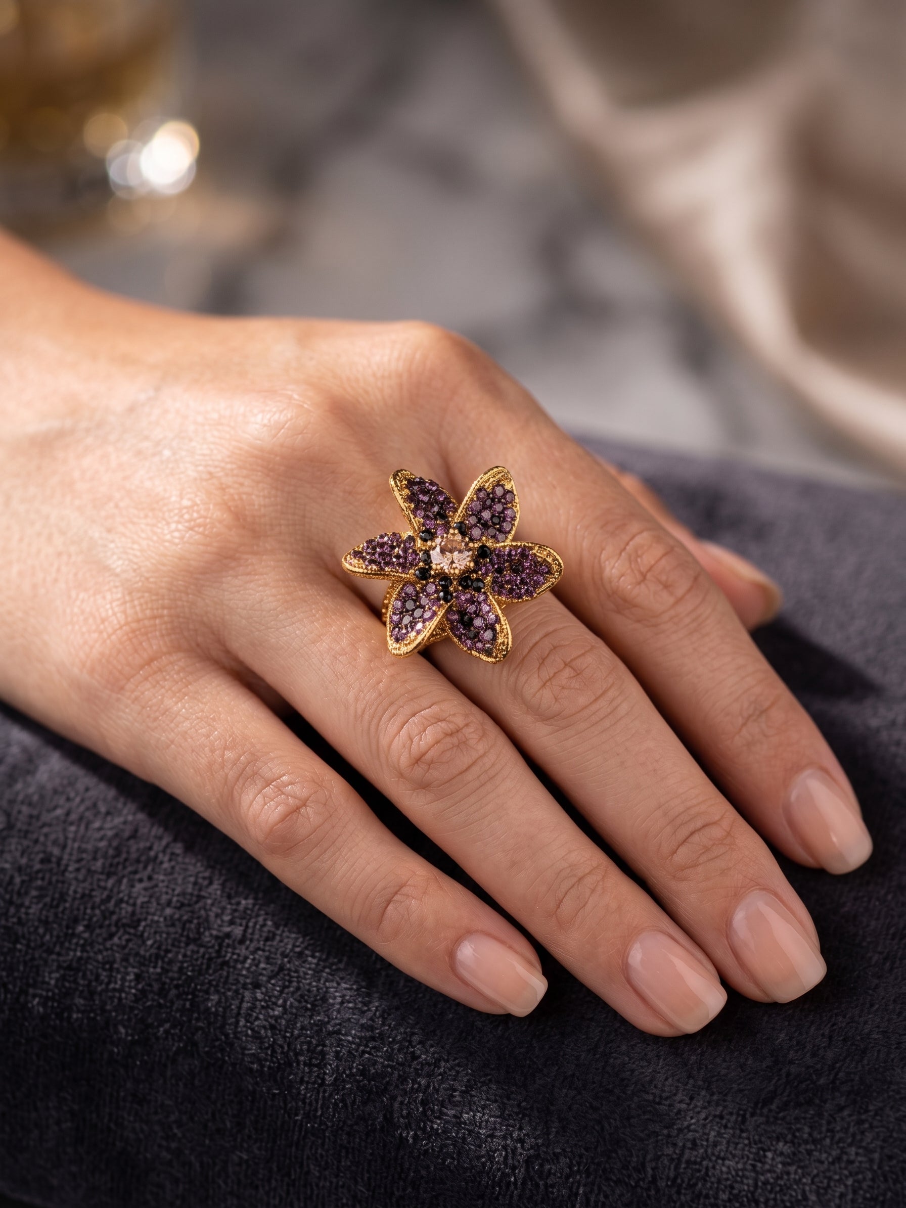 Laleh Traditional Ring
