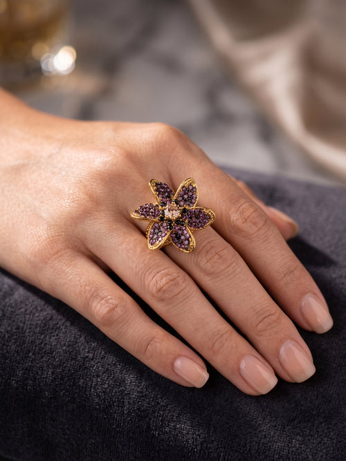 Laleh Traditional Ring
