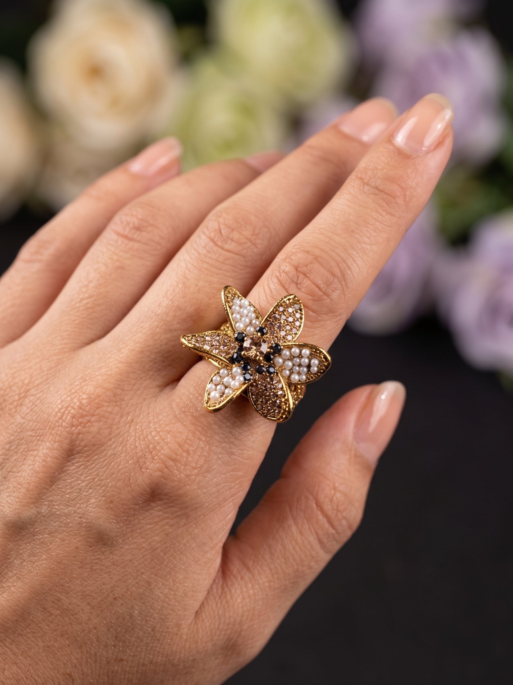 Laleh Traditional Ring