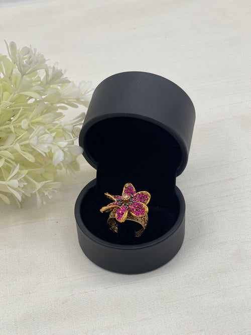 Laleh Traditional Ring