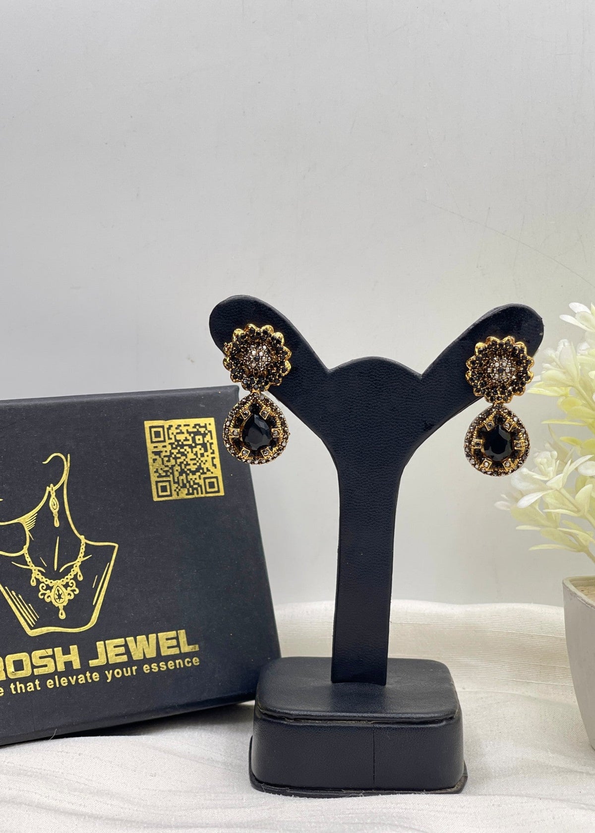 Shop the Lana Earring from Zarosh Jewel