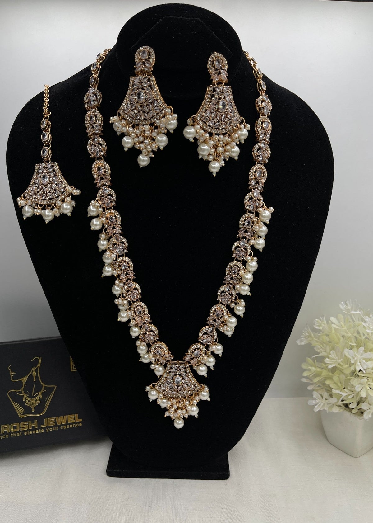 Shop the Lina Heritage Mala Set from Zarosh Jewel