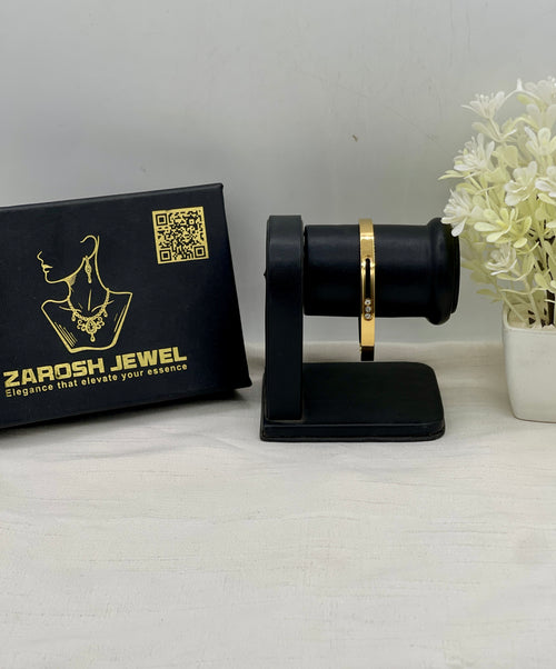 Shop the Lubaina Openable Bracelet from Zarosh Jewel