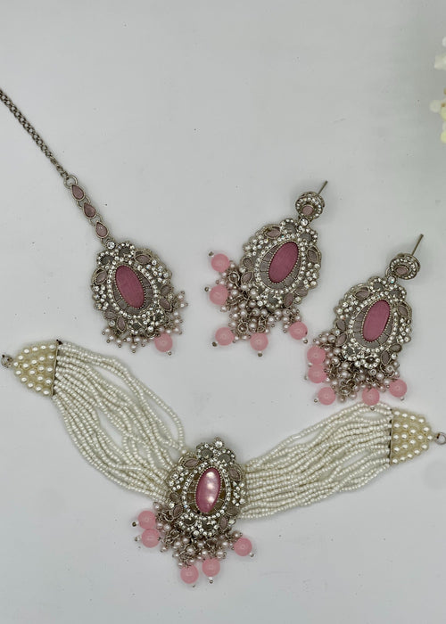 Shop the Lumiera Pearl Choker Set from Zarosh Jewel