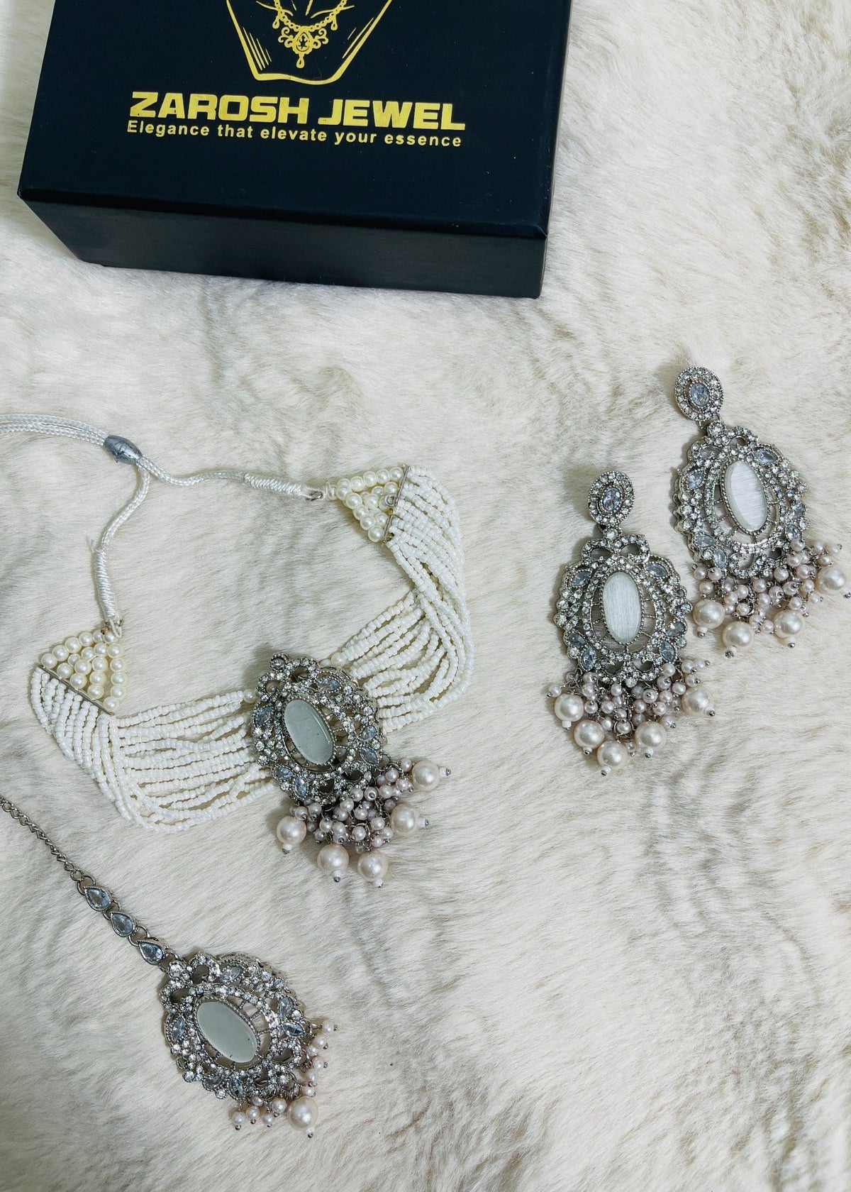Shop the Lumiera Pearl Choker Set from Zarosh Jewel