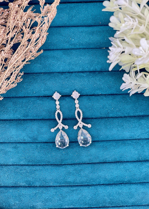 Shop the Lutf-e-Naz Drop Earrings from Zarosh Jewel