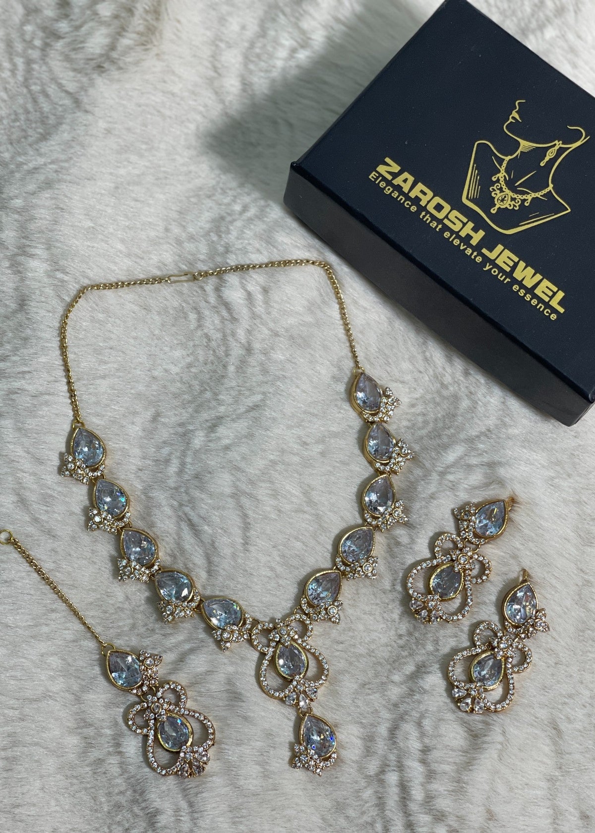 Shop the Lyra Necklace Set from Zarosh Jewel