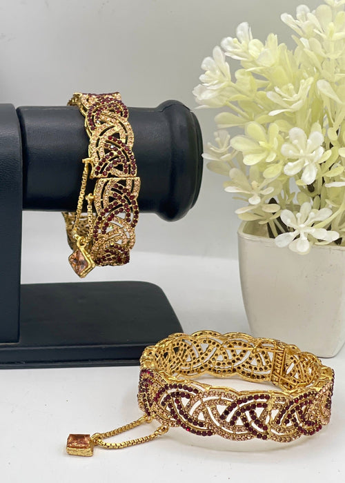 Shop the Madiha Openable Bangle Set from Zarosh Jewel