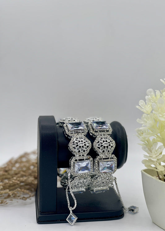 Mahira Bangles Openable by Zarosh Jewel