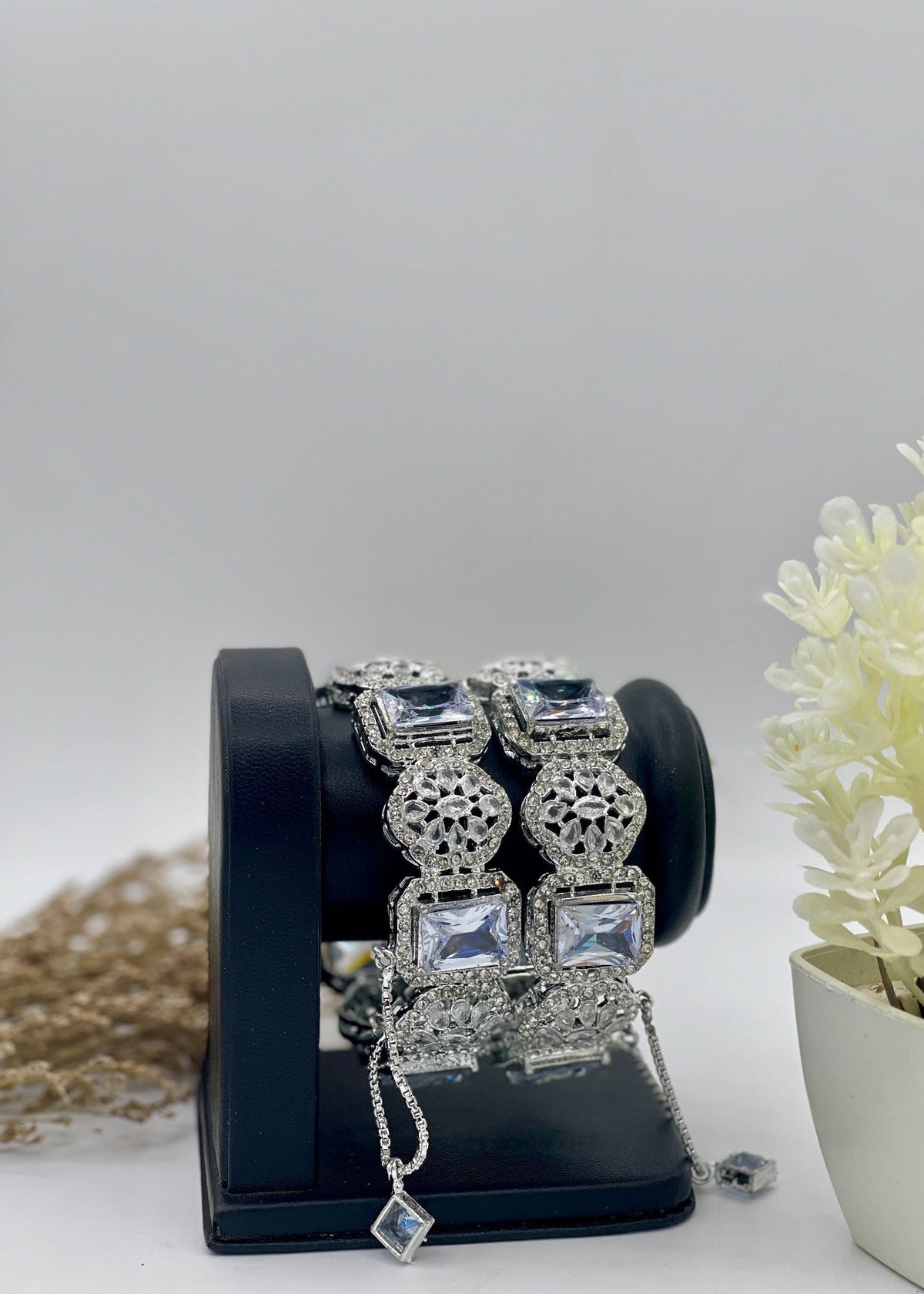 Mahira Bangles Openable by Zarosh Jewel