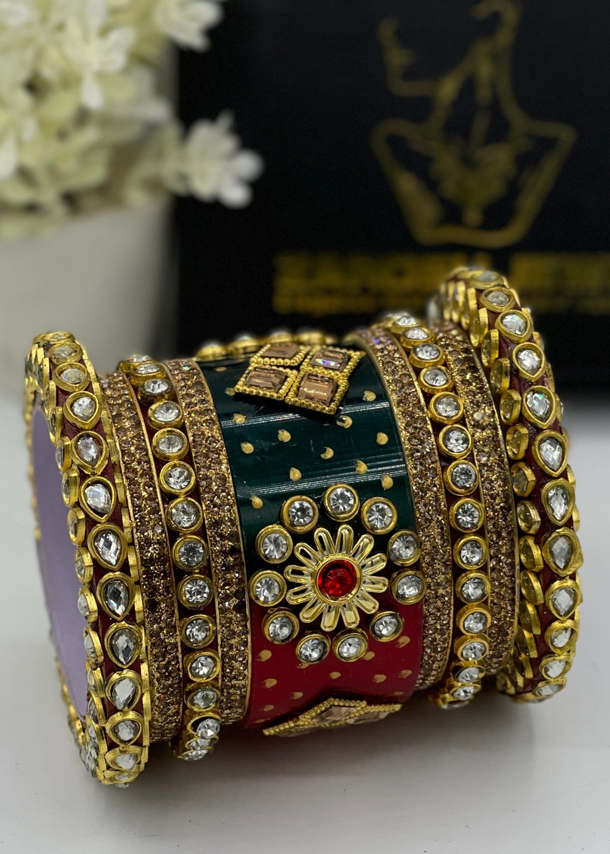 Shop the Mahnoor Bangle Set from Zarosh Jewel