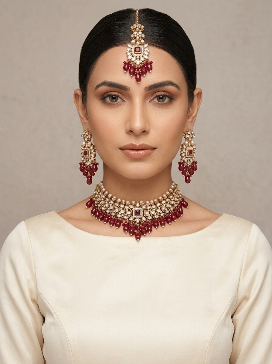 Shop the Mahnoor Kundan Set from Zarosh Jewel