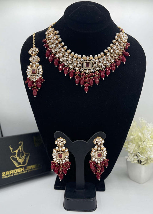 Shop the Mahnoor Kundan Set from Zarosh Jewel