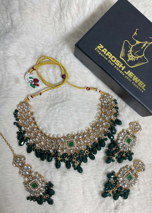 Shop the Mahnoor Kundan Set from Zarosh Jewel