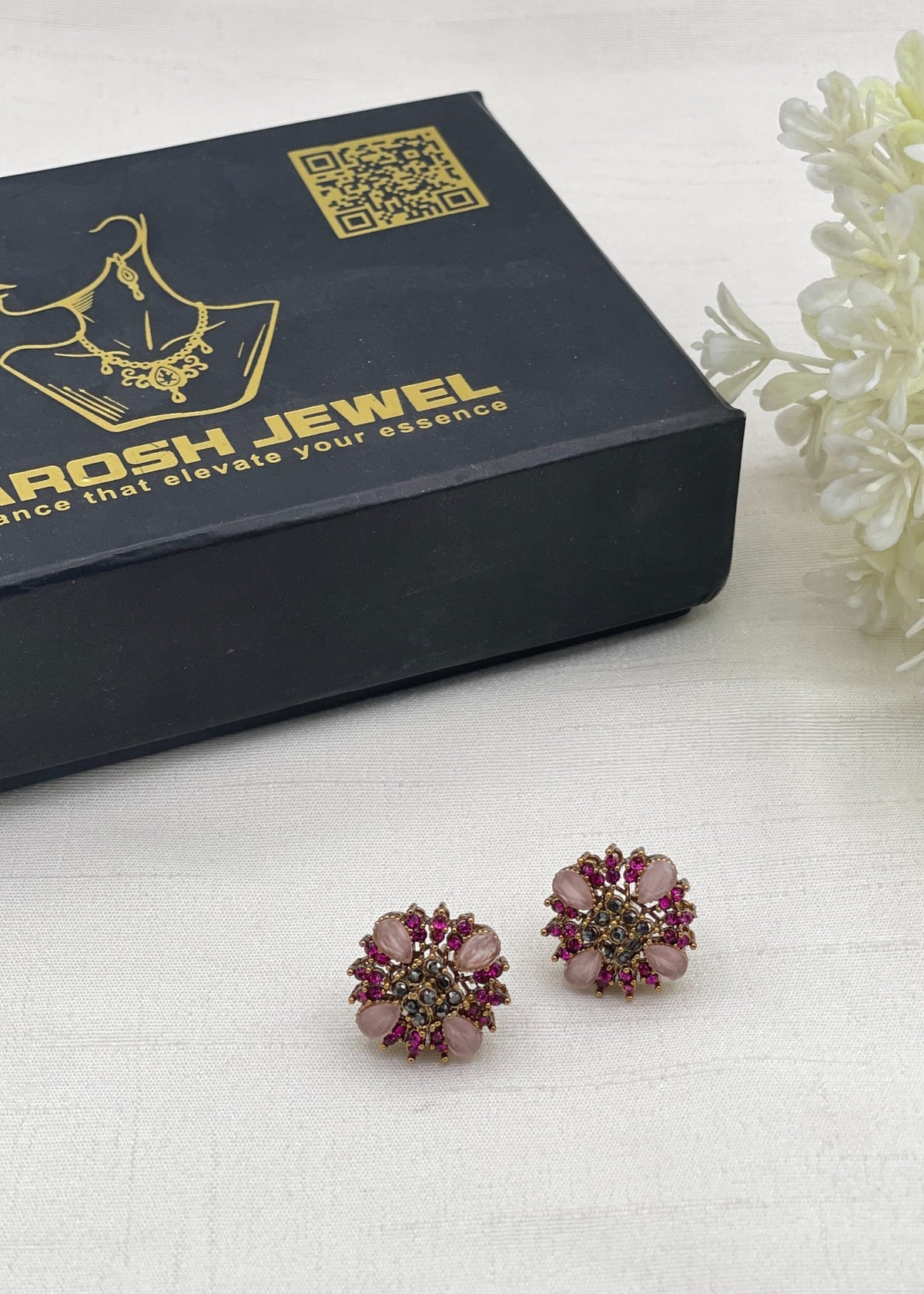 Shop the Mahveen Traditional Studs from Zarosh Jewel