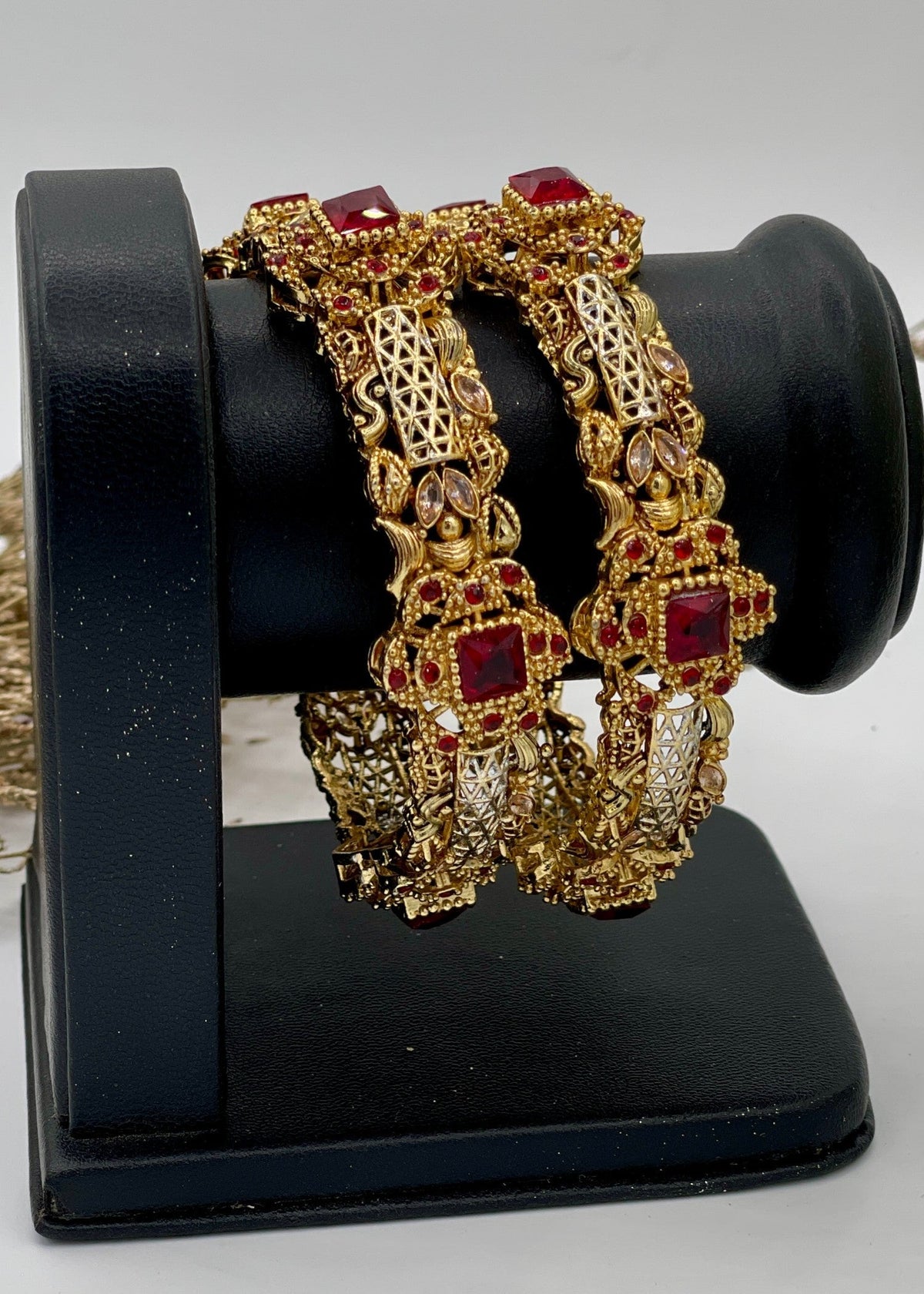 Shop the Majestic Aura Bangles Openable from Zarosh Jewel