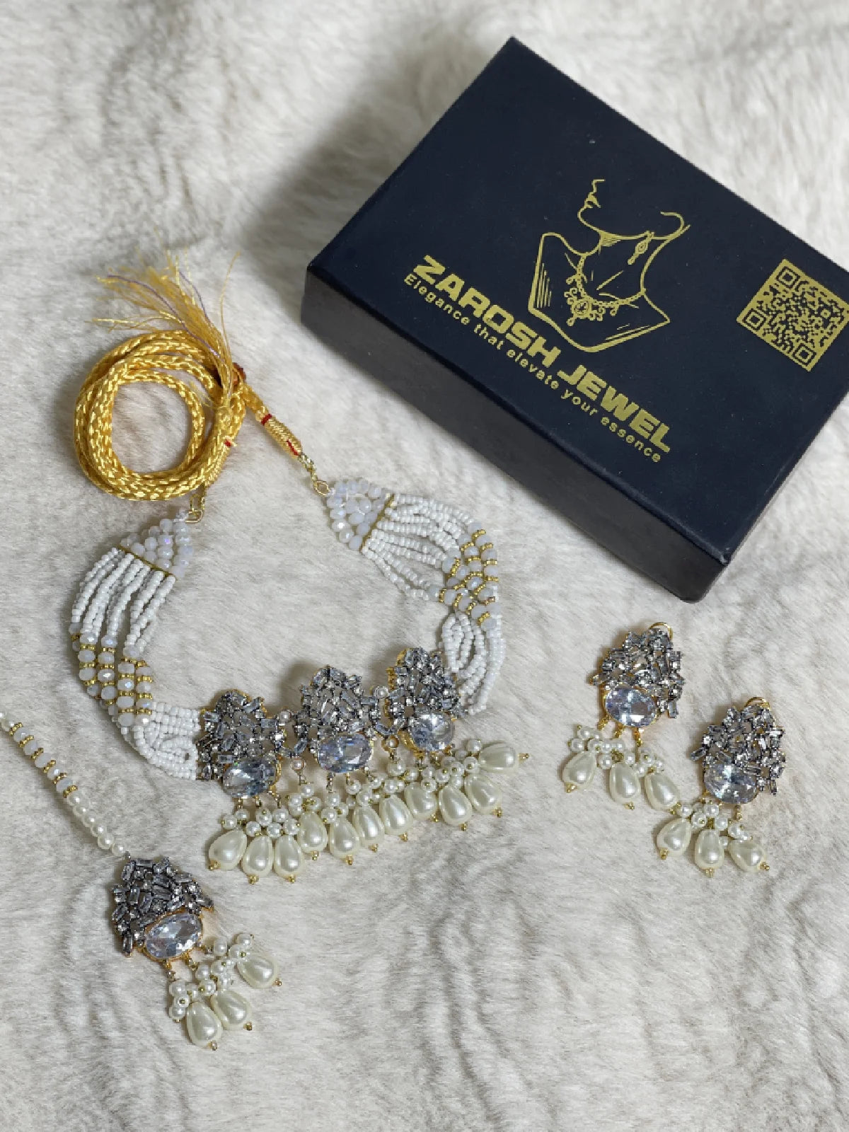Majestic Choker Set