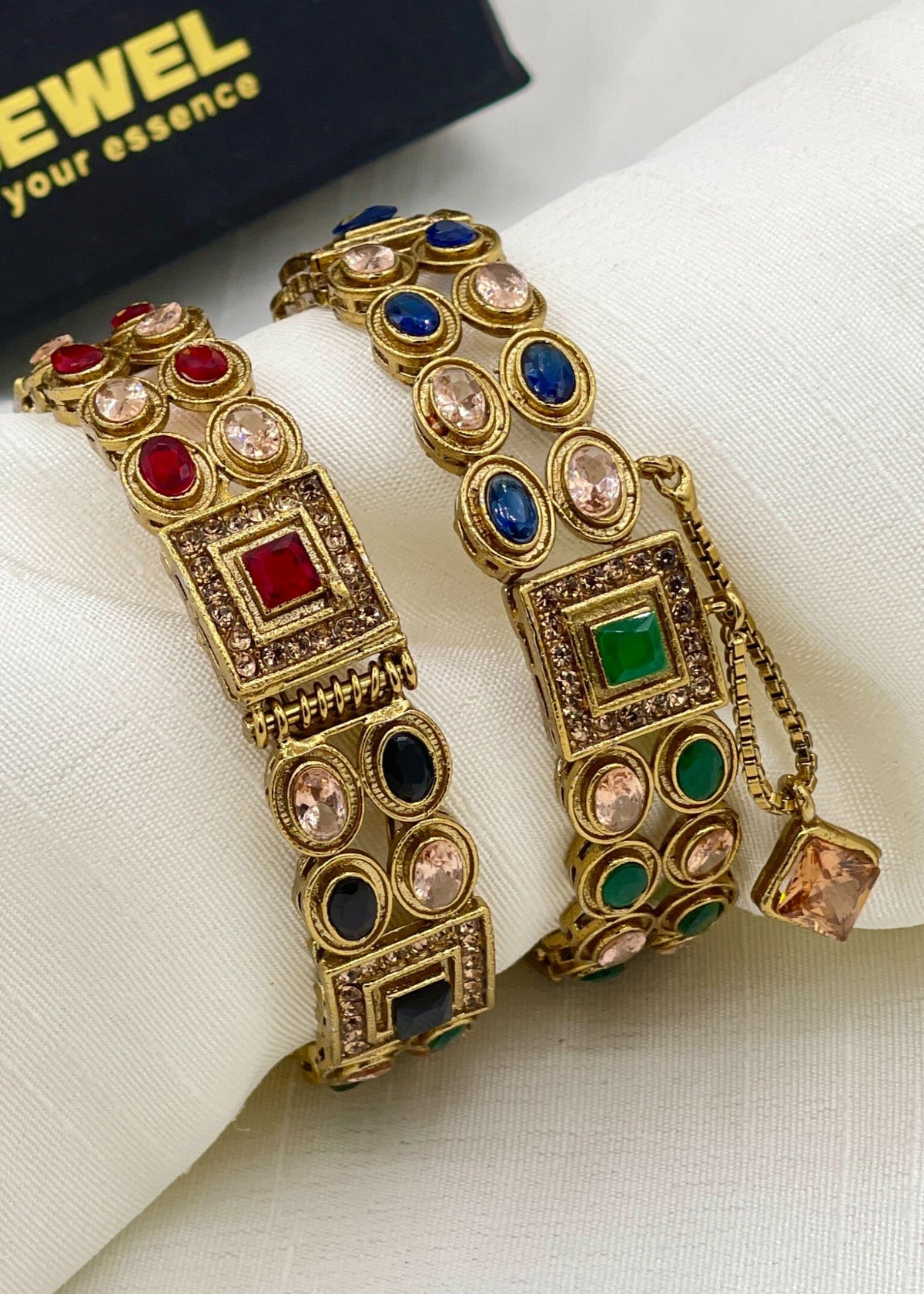 Shop the Maliha Openable Bangle Set from Zarosh Jewel