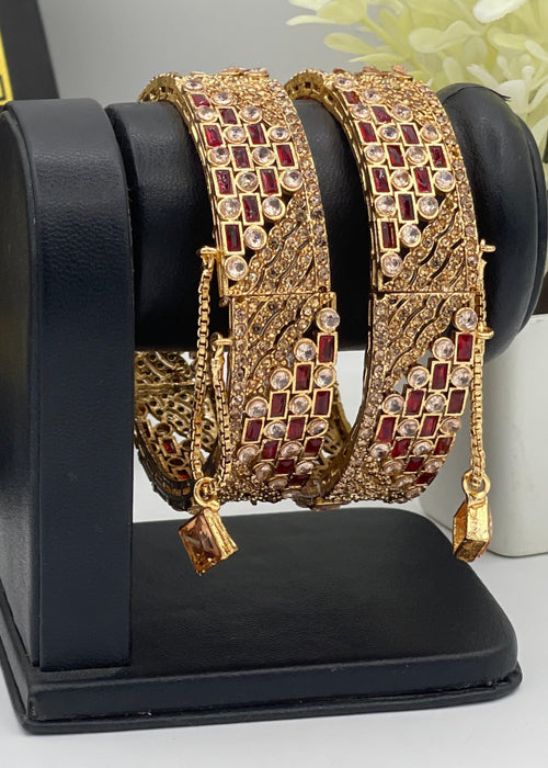 Shop the Manaal Openable Bangle from Zarosh Jewel