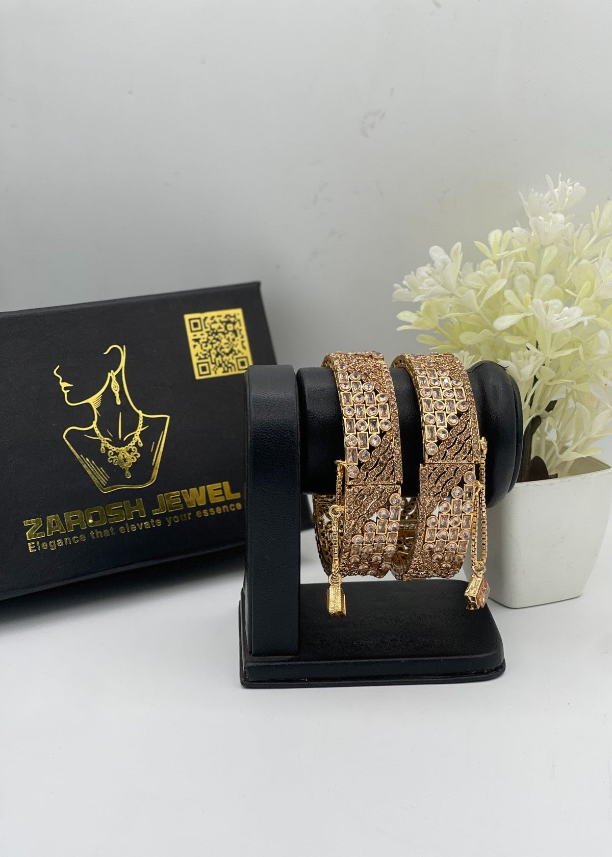 Shop the Manaal Openable Bangle from Zarosh Jewel