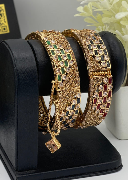 Shop the Manaal Openable Bangle from Zarosh Jewel