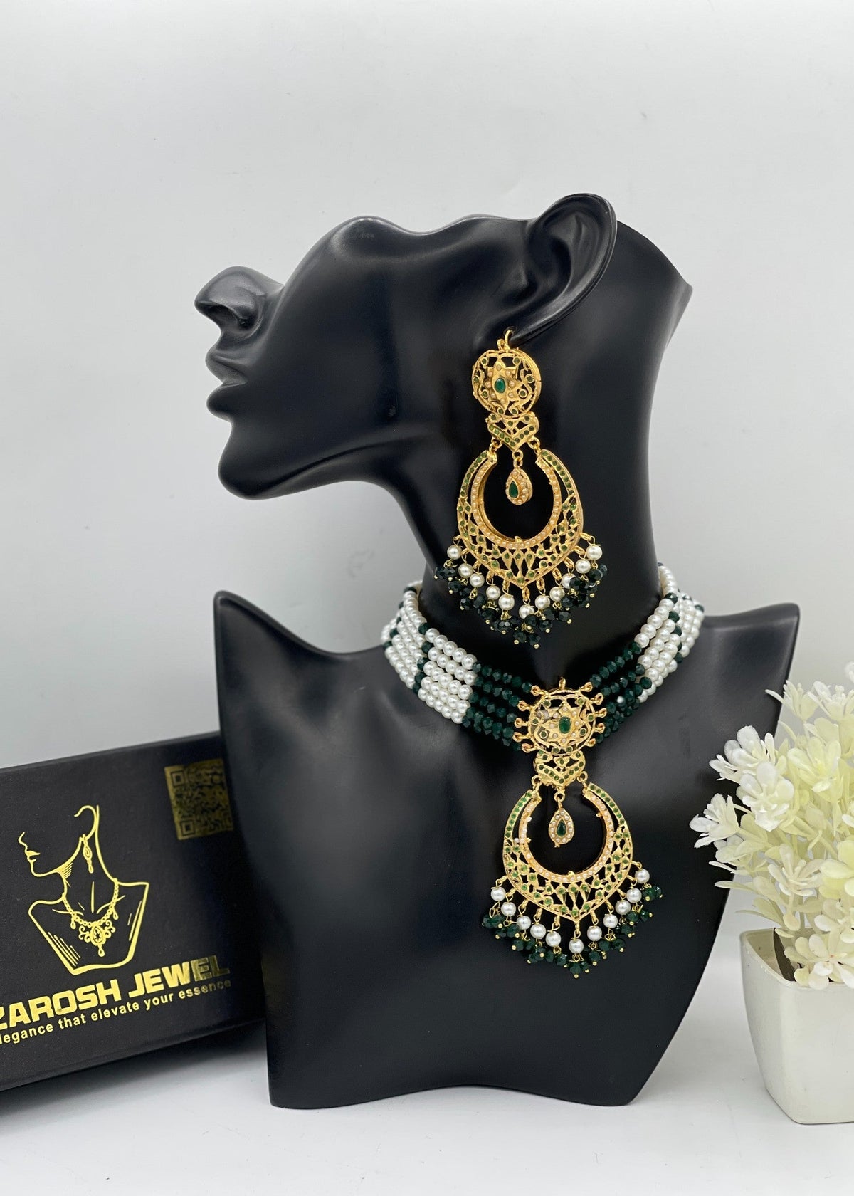 Shop the Manha Choker Set from Zarosh Jewel