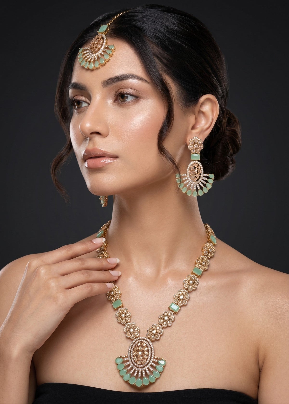 Shop the Maria Malla Set from Zarosh Jewel
