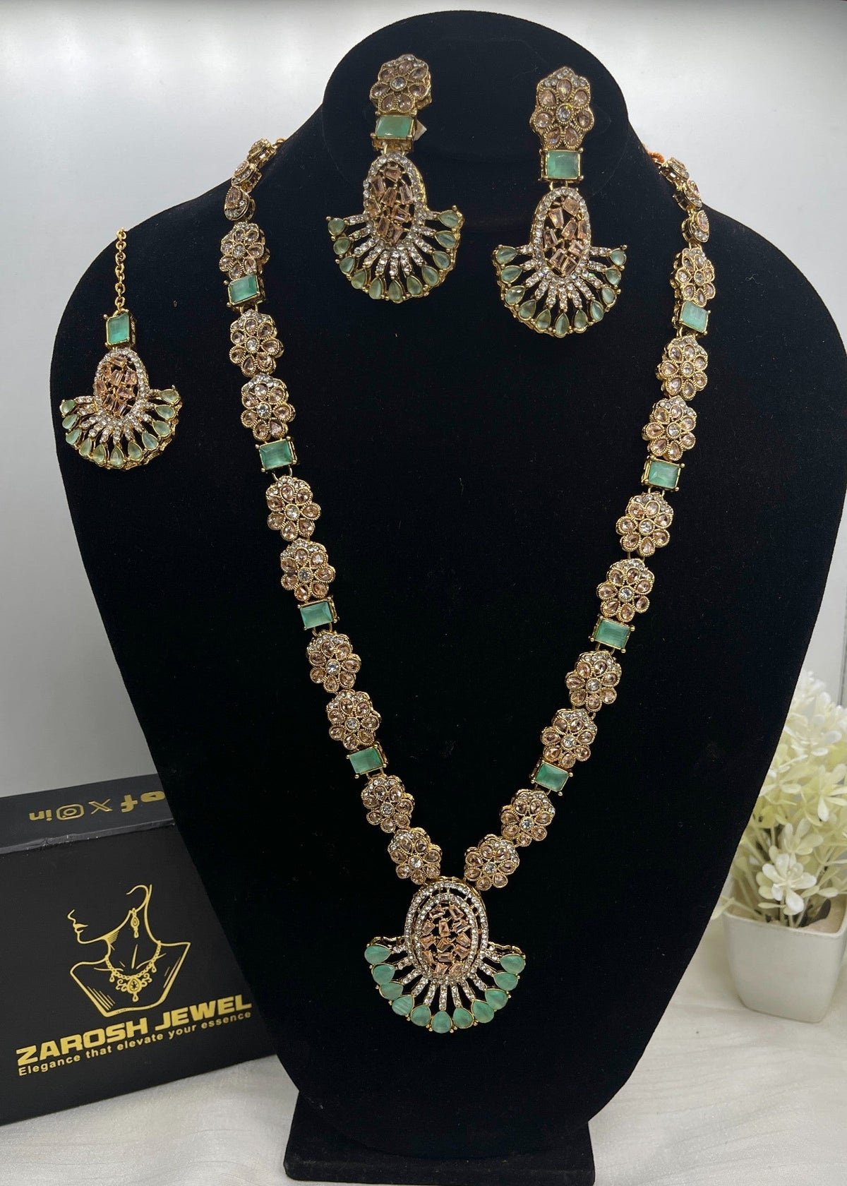 Shop the Maria Malla Set from Zarosh Jewel