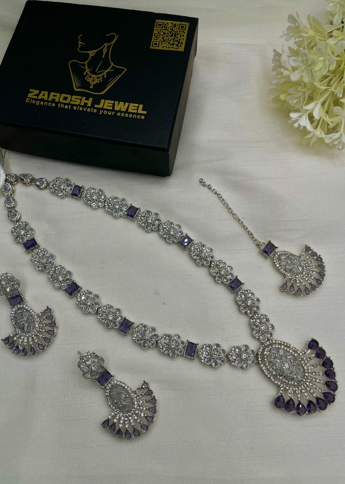 Shop the Maria Malla Set from Zarosh Jewel