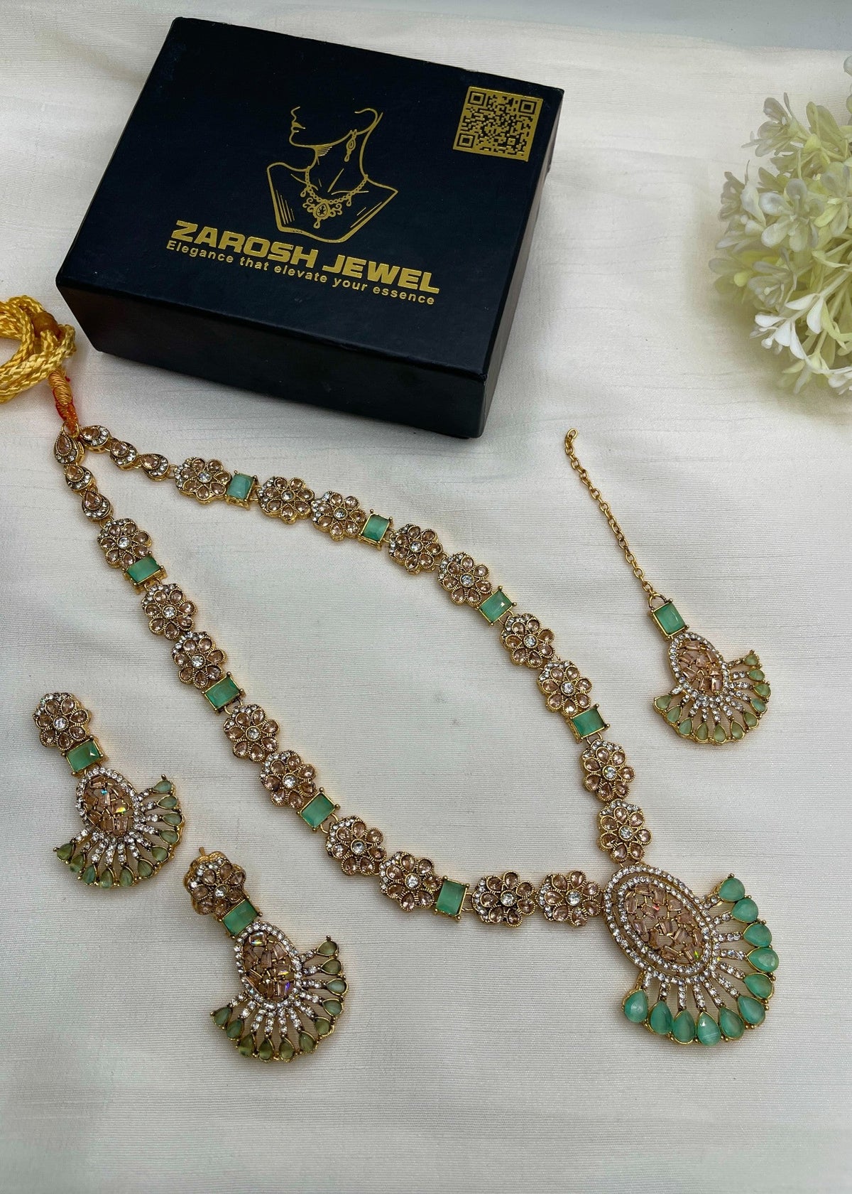 Shop the Maria Malla Set from Zarosh Jewel