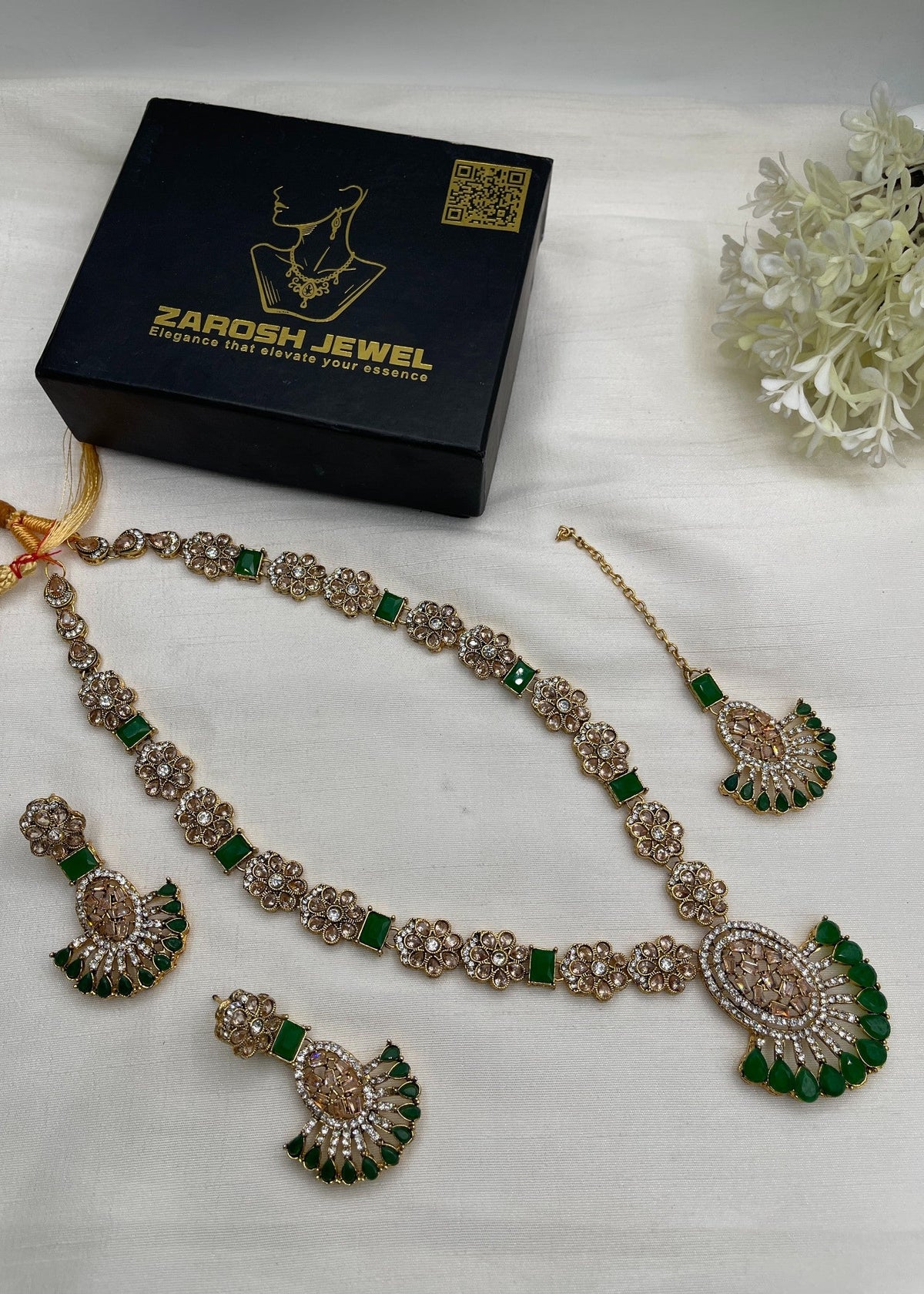 Shop the Maria Malla Set from Zarosh Jewel