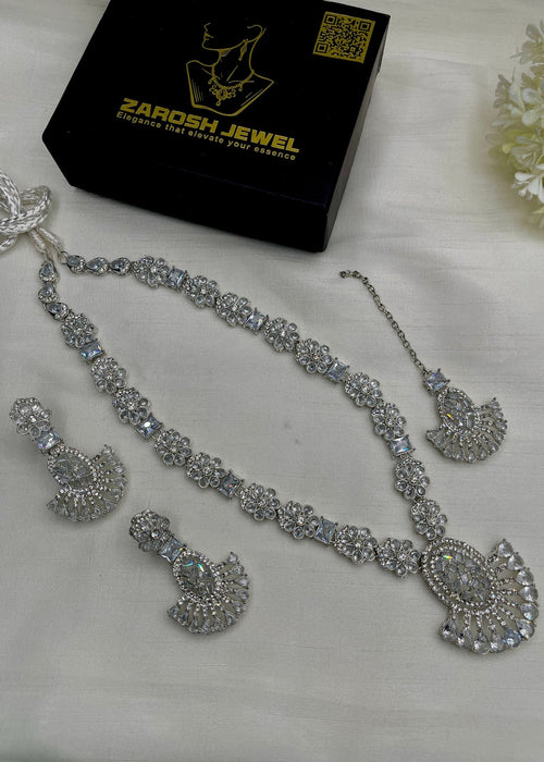 Shop the Maria Malla Set from Zarosh Jewel