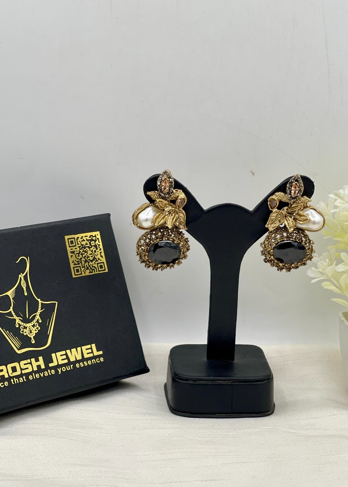 Shop the Marjan Heritage Earring from Zarosh Jewel