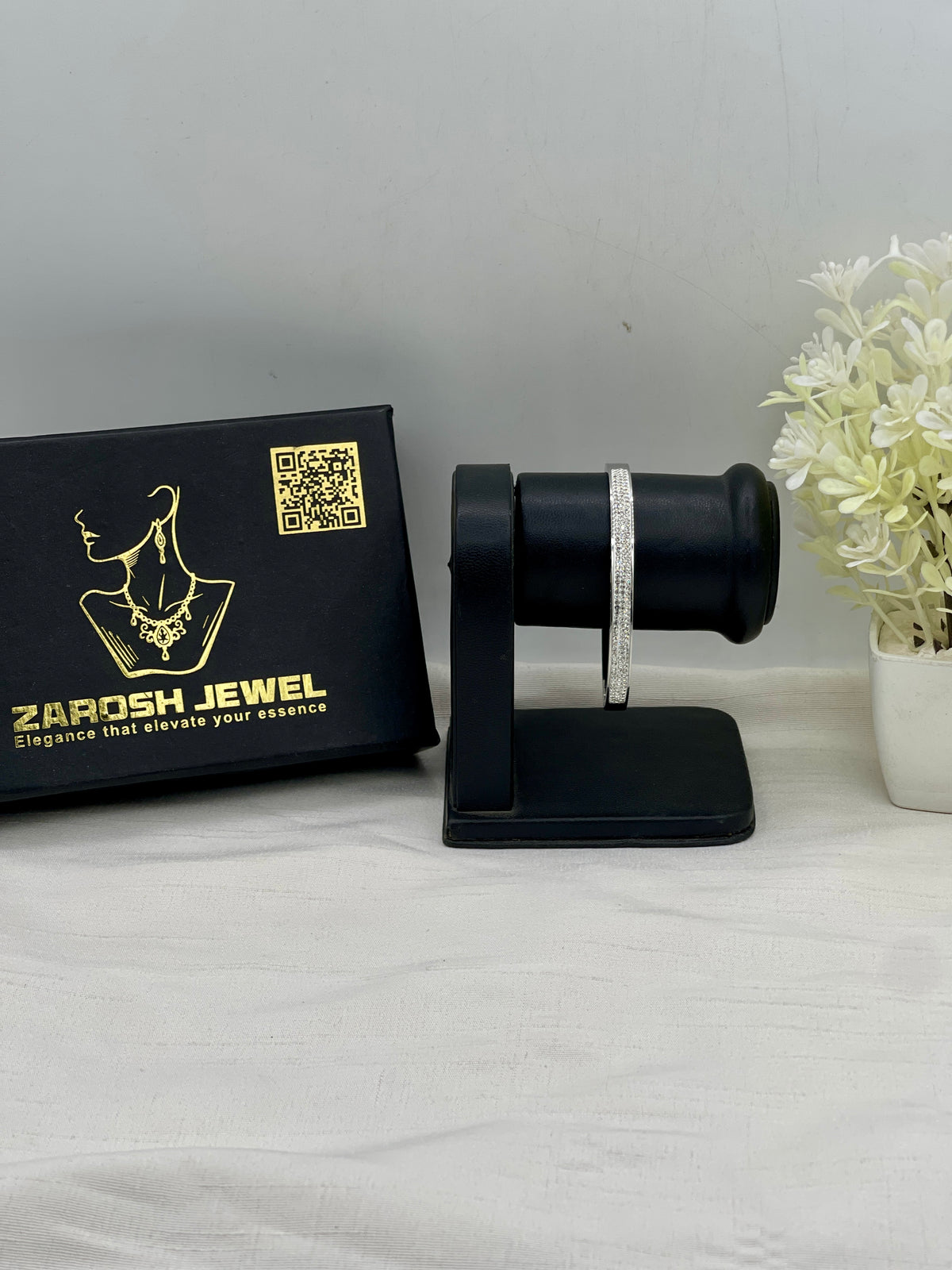Shop the Maryam Openable Bracelet from Zarosh Jewel