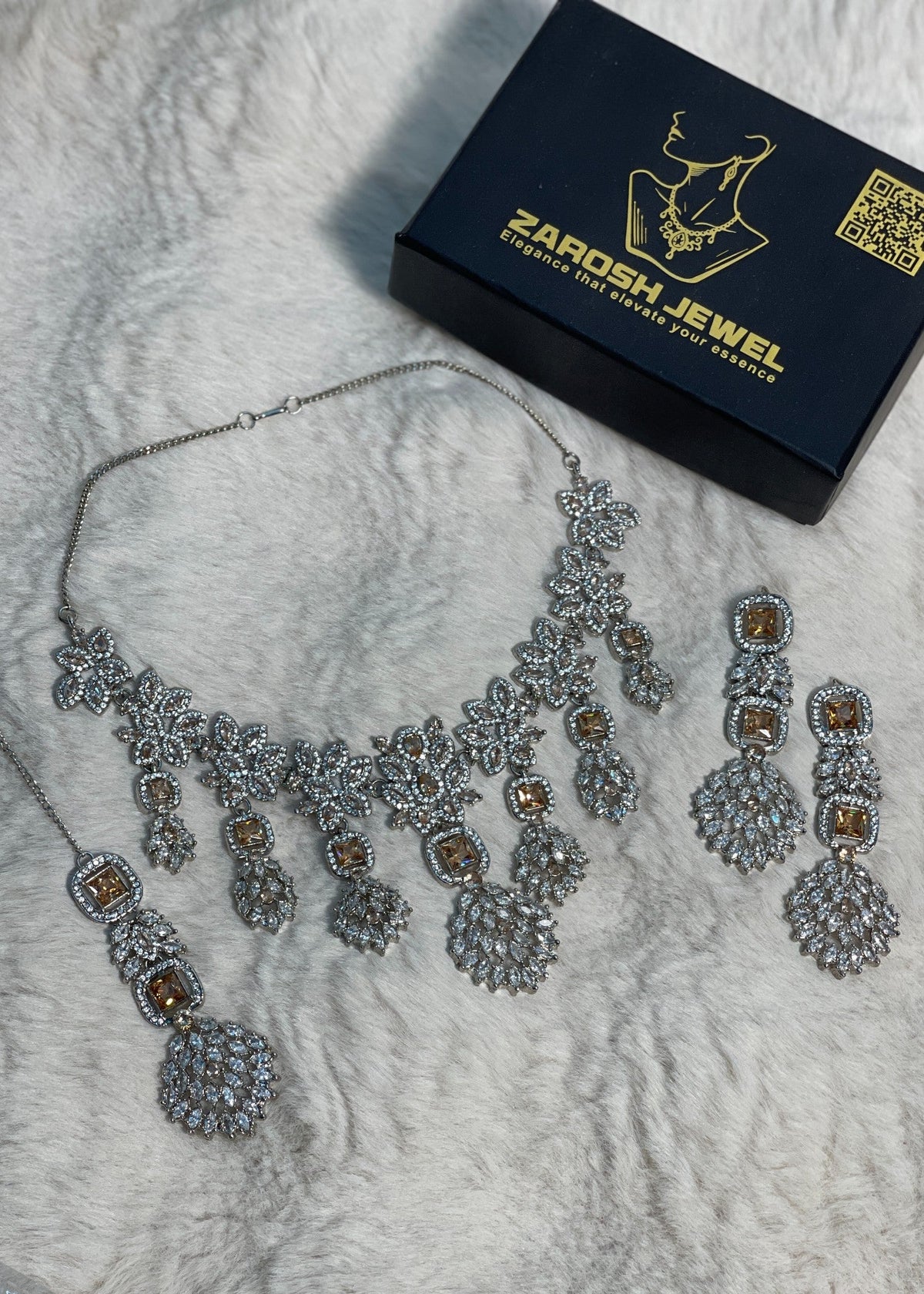 Shop the Maya Necklace Set from Zarosh Jewel