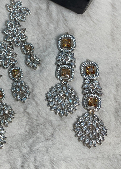 Shop the Maya Necklace Set from Zarosh Jewel
