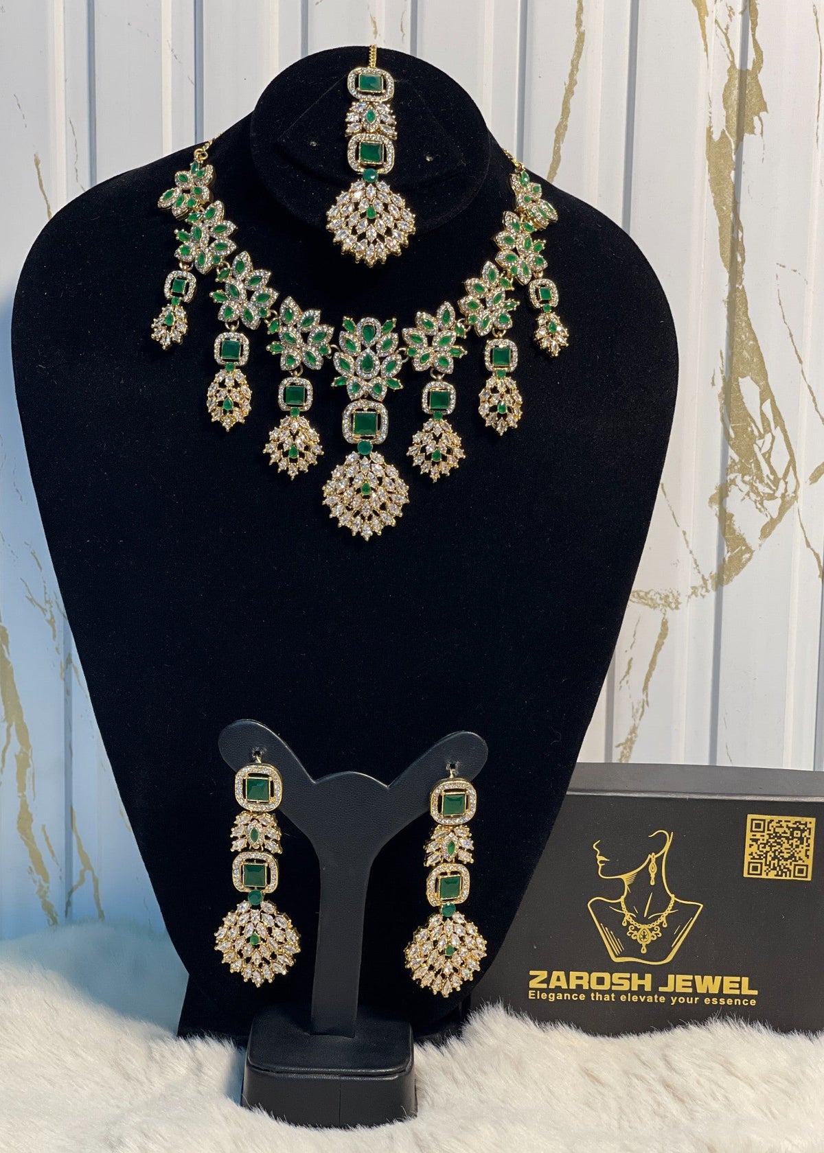 Shop the Maya Necklace Set from Zarosh Jewel