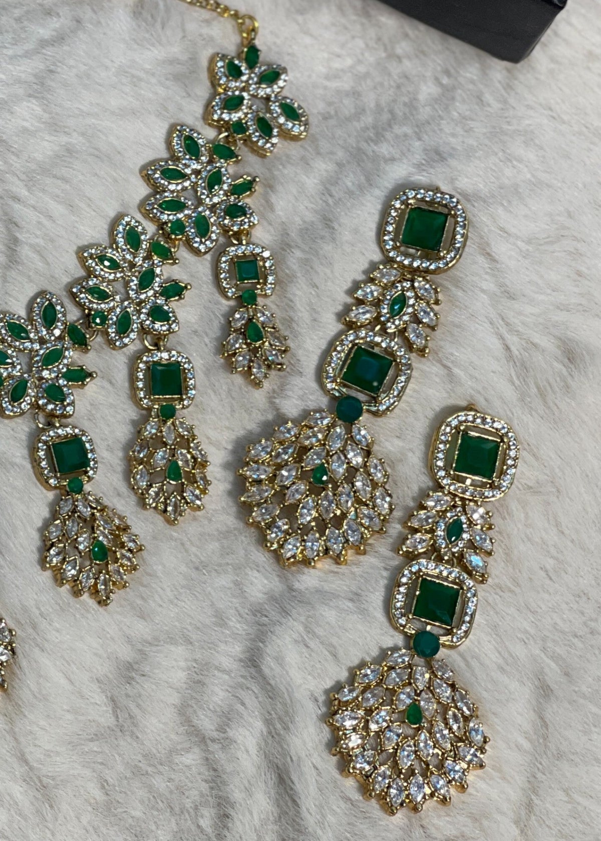 Shop the Maya Necklace Set from Zarosh Jewel
