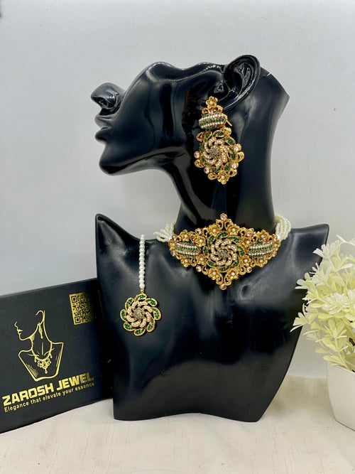 Shop the Maymuna Choker set from Zarosh Jewel