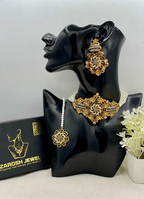 Shop the Maymuna Choker set from Zarosh Jewel