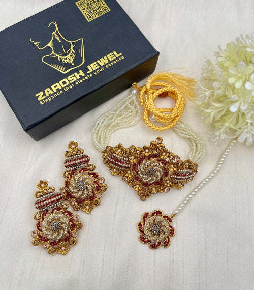 Shop the Maymuna Choker set from Zarosh Jewel