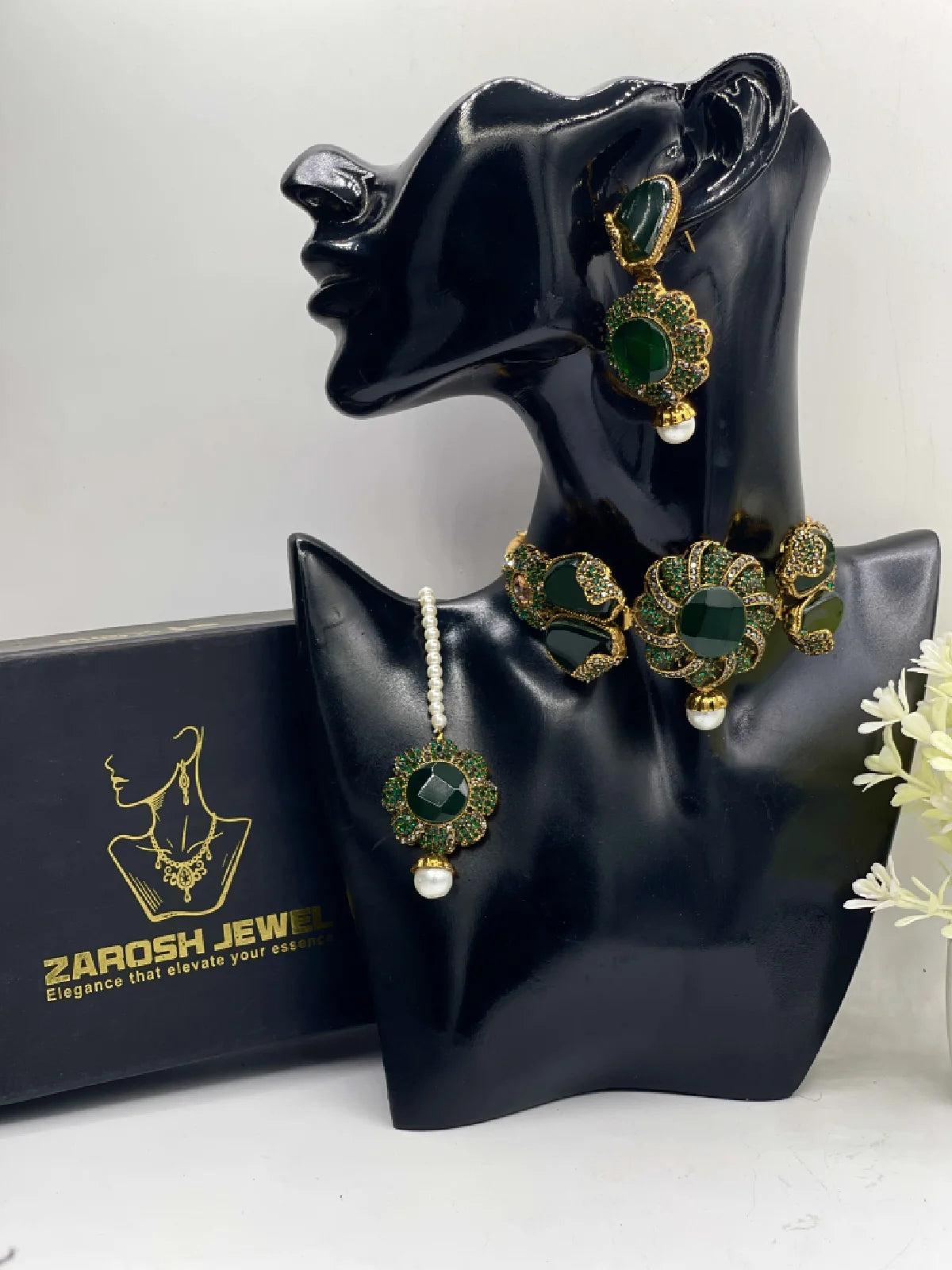 Mehar Choker Set