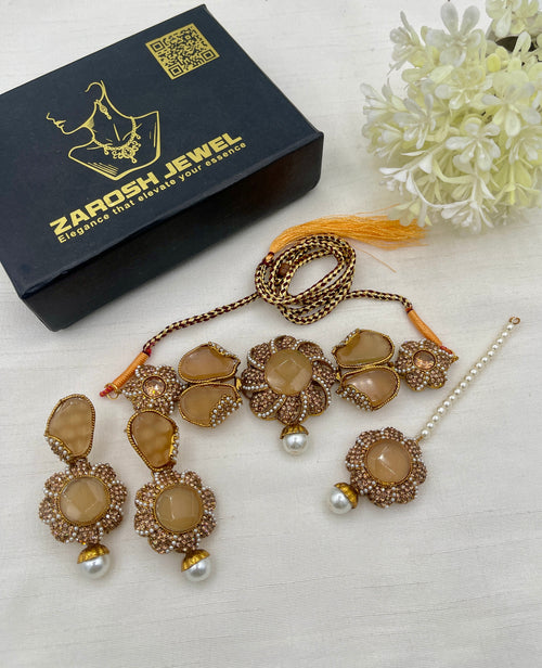 Mehar Choker Set