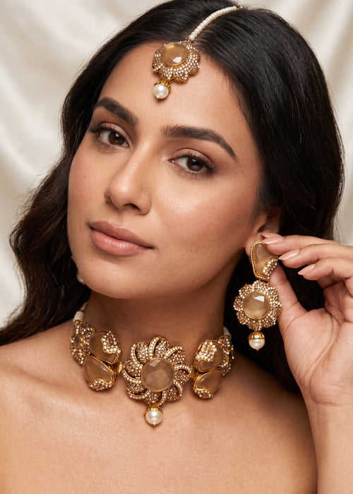 Shop the Mehar Choker Set from Zarosh Jewel