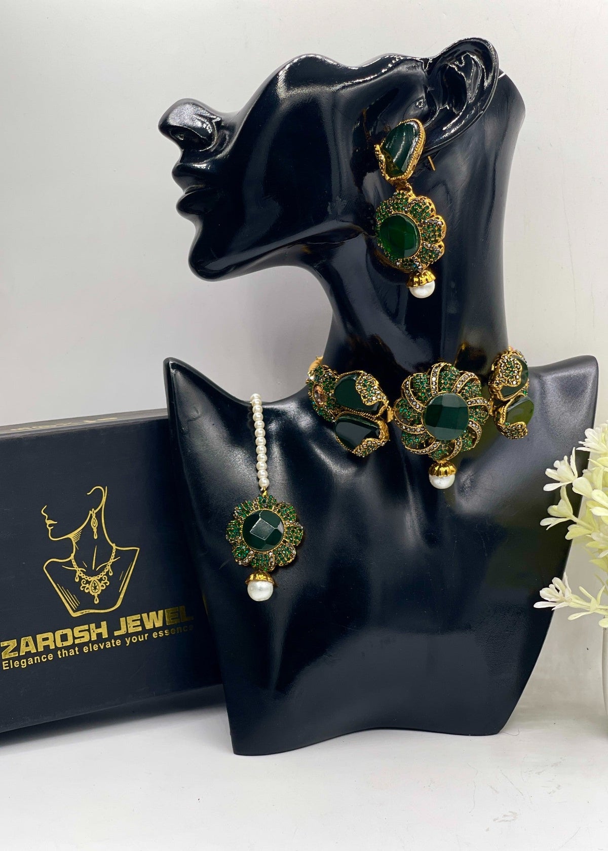 Shop the Mehar Choker Set from Zarosh Jewel