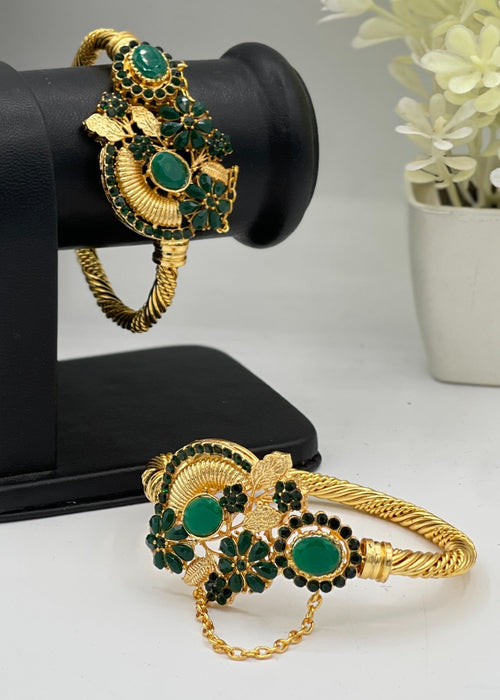 Shop the Meher Heritage Kadas from Zarosh Jewel