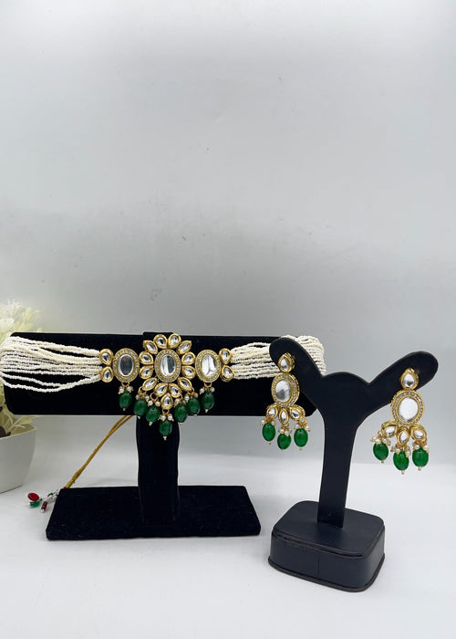 Shop the Mehndi Kundan Choker Set from Zarosh Jewel